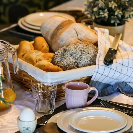 Gasthoeve-de-drie-eiken 3* Oploo