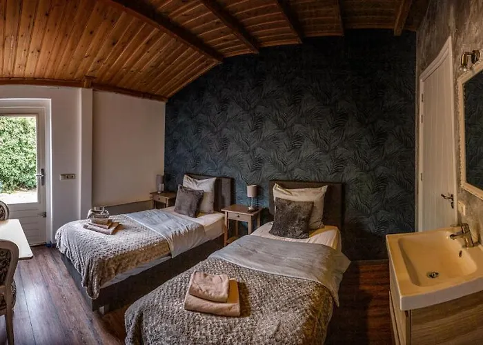 Gasthuis Gasthoeve-de-drie-eiken 3*